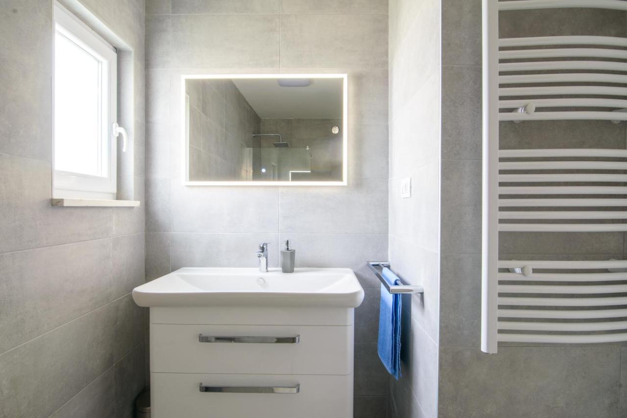 Apartments Pelja Trogir Zewnętrze zdjęcie
