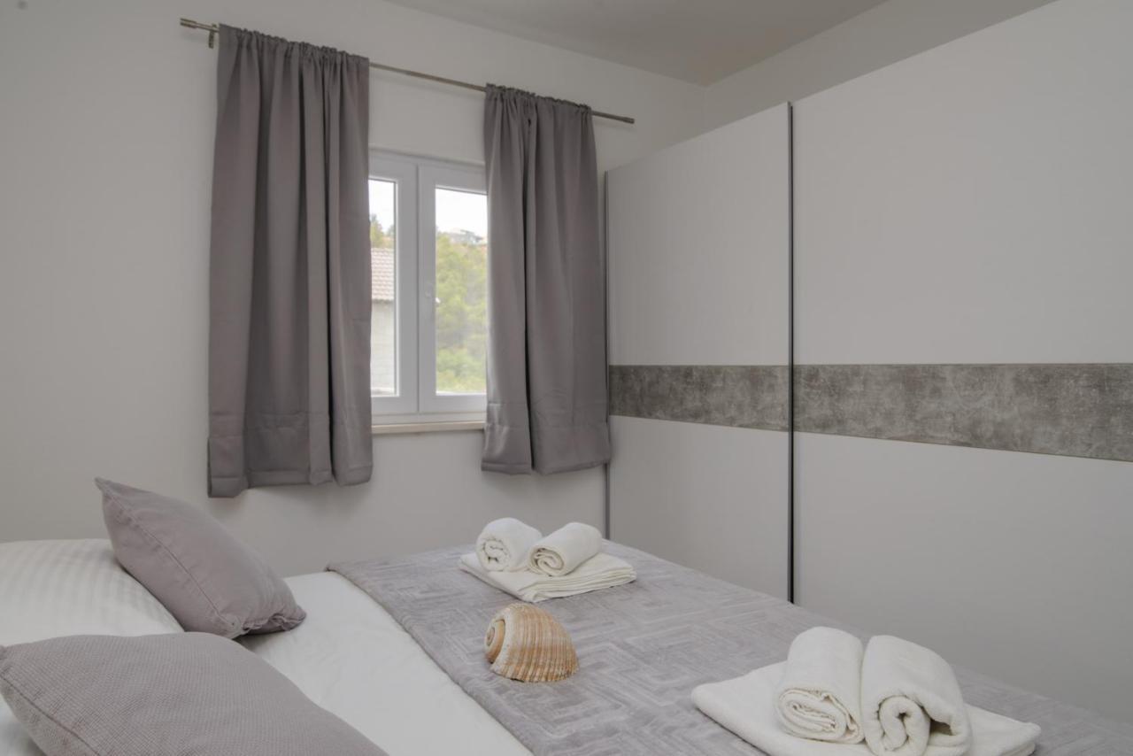 Apartments Pelja Trogir Zewnętrze zdjęcie